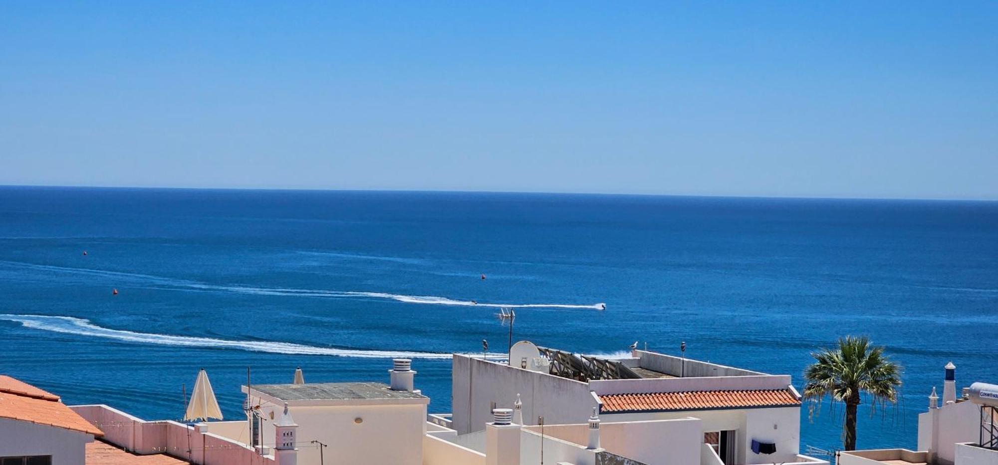 Rossio Sea View By Alzira Apartment *